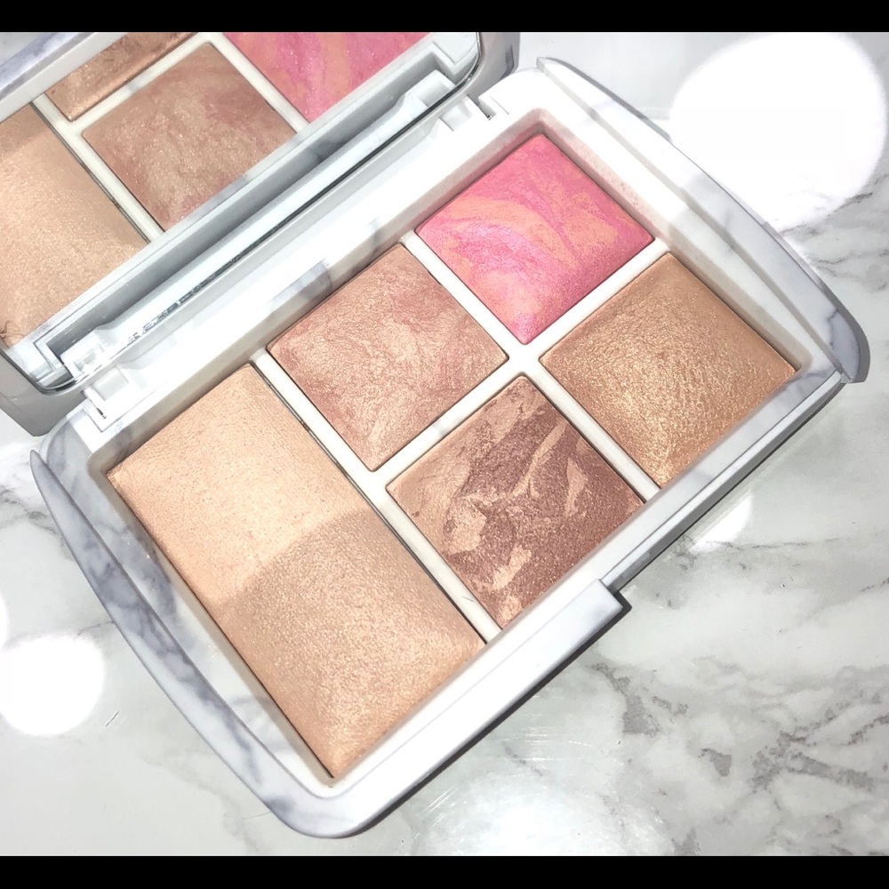 Hourglass Ambient Lighting Edit - Surreal Light